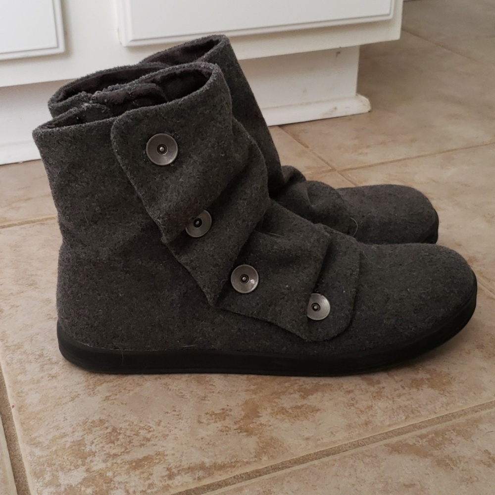 Faded Glory Wrap Boot